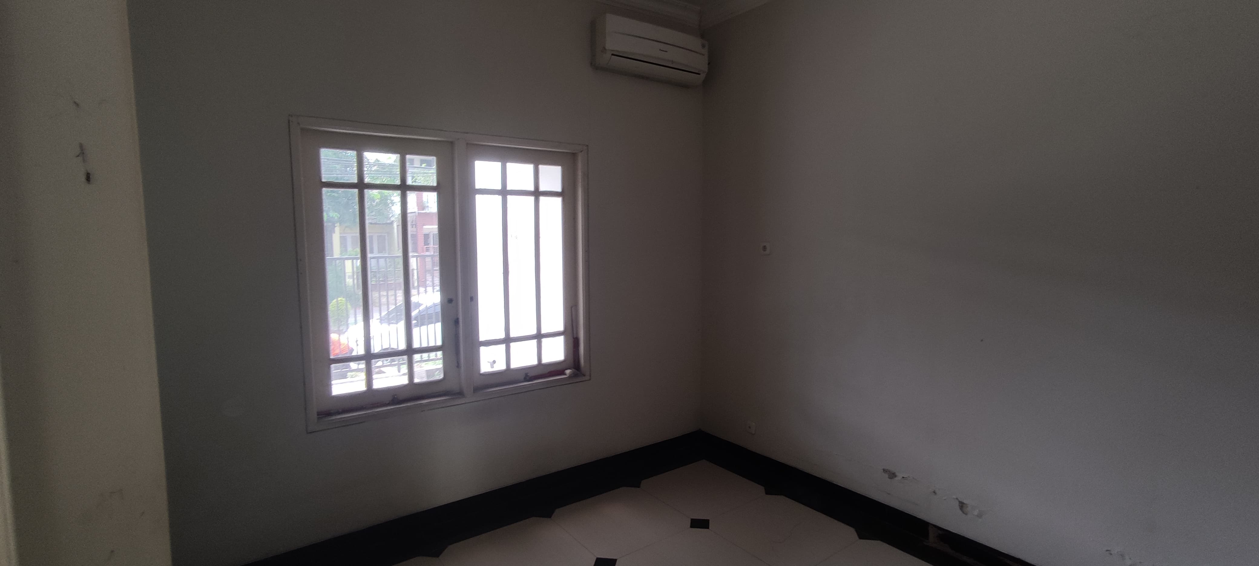 DiJual Rumah di Taman Sentosa Cikarang Cibarusah